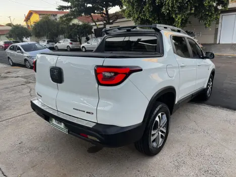 FIAT Toro 2.0 16V 4P 4WD FREEDOM TURBO DIESEL  AUTOMTICO, Foto 3
