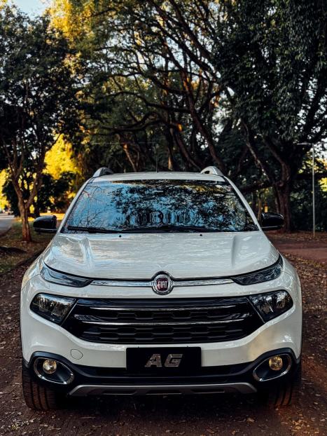 FIAT Toro 2.0 16V 4P VOLCANO 4WD TURBO DIESEL AUTOMTICO, Foto 3