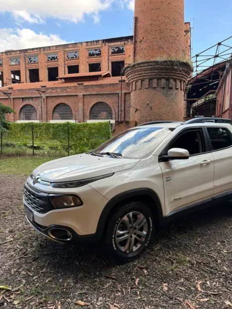 FIAT Toro 2.0 16V 4P 4WD FREEDOM TURBO DIESEL  AUTOMTICO, Foto 1