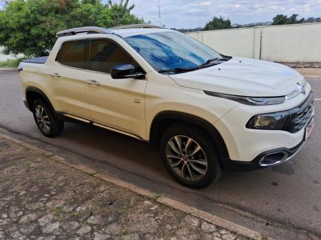 FIAT Toro 2.0 16V 4P VOLCANO 4WD TURBO DIESEL AUTOMTICO, Foto 3