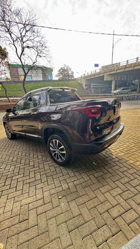 FIAT Toro 2.0 16V 4P VOLCANO 4WD TURBO DIESEL AUTOMTICO, Foto 6