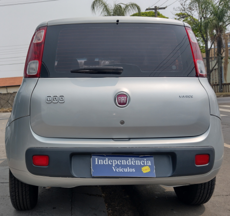 FIAT Uno 1.0 4P FLEX EVO VIVACE CELEBRATION, Foto 4