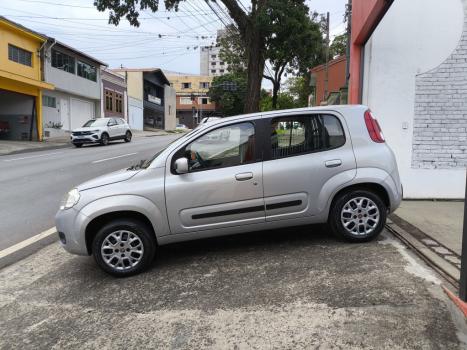 FIAT Uno 1.0 4P FLEX EVO VIVACE CELEBRATION, Foto 9