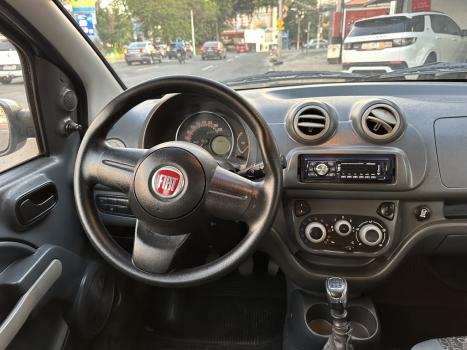 FIAT Uno 1.0 4P FLEX EVO VIVACE CELEBRATION, Foto 8