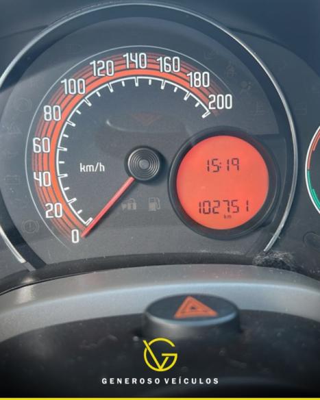 FIAT Uno 1.0 4P FLEX EVO VIVACE CELEBRATION, Foto 4