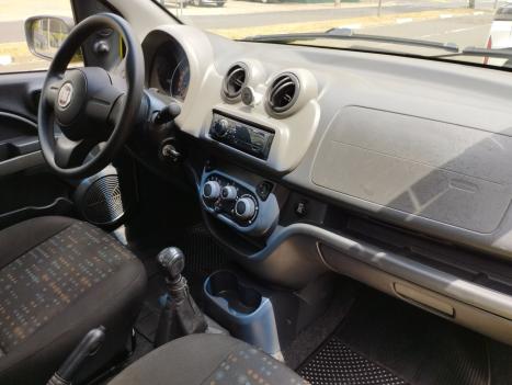 FIAT Uno 1.0 4P FLEX EVO VIVACE CELEBRATION, Foto 10