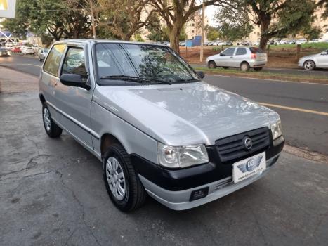 FIAT Uno 1.0 FLEX FIRE, Foto 2