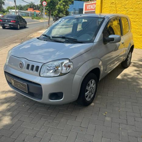 FIAT Uno 1.0 FLEX VIVACE, Foto 4