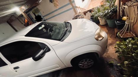 FIAT Uno 1.0 FLEX VIVACE, Foto 3