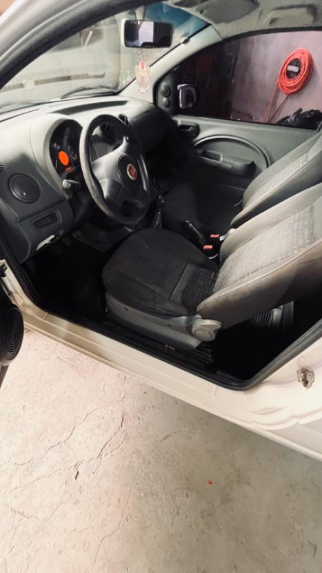 FIAT Uno 1.0 FLEX VIVACE, Foto 5