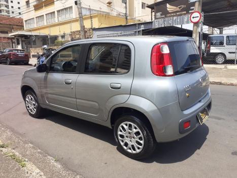 FIAT Uno 1.0 FLEX VIVACE, Foto 4