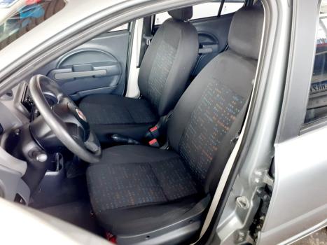 FIAT Uno 1.0 FLEX VIVACE, Foto 5