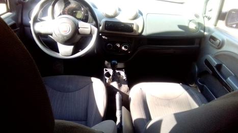 FIAT Uno 1.4 4P FLEX FIRE EVO WAY CELEBRATION, Foto 2
