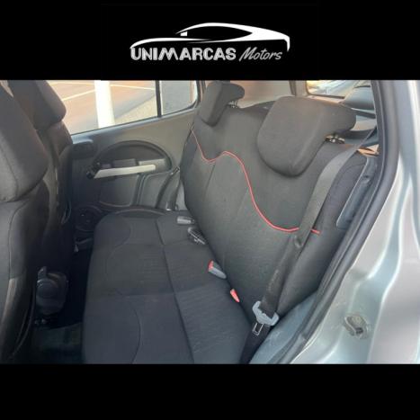 FIAT Uno 1.4 4P FLEX SPORTING, Foto 7