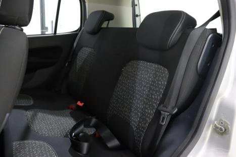 FIAT Uno 1.4 4P FLEX EVOLUTION, Foto 8