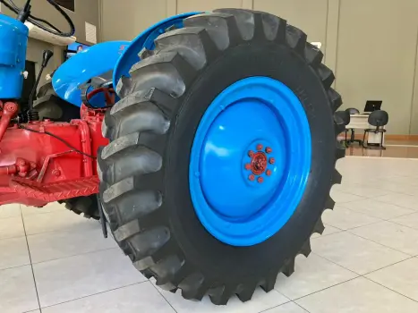 FORD 8 N , Foto 11