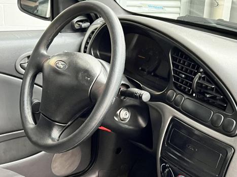 FORD Courier 1.6 FLEX L, Foto 3