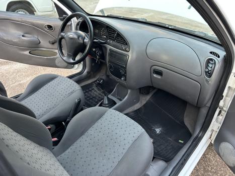 FORD Courier 1.6 L, Foto 5