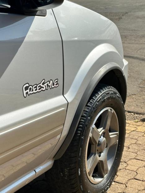 FORD Ecosport 1.6 4P FREESTYLE XLS FLEX, Foto 10