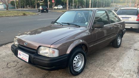 FORD Escort 1.6 GL, Foto 1