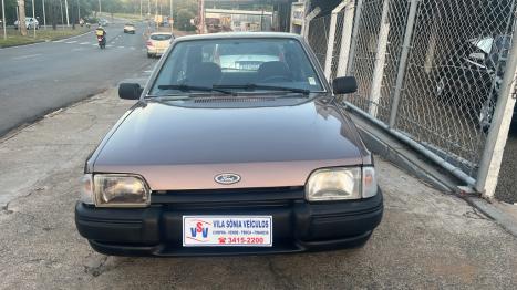 FORD Escort 1.6 GL, Foto 2