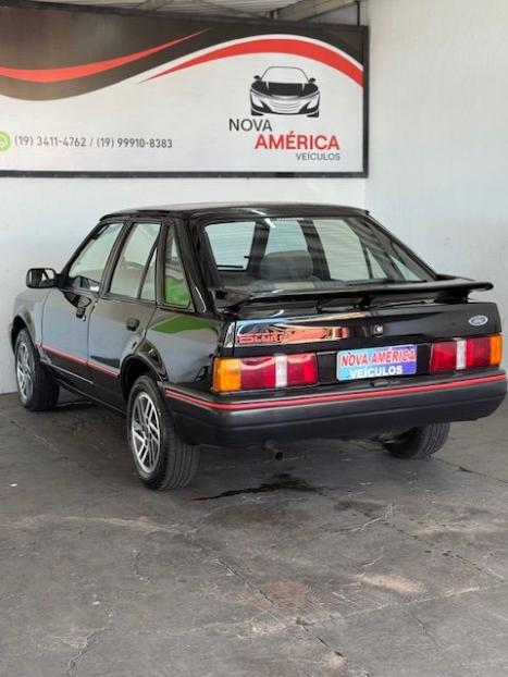 FORD Escort 1.8 4P GUARUJ, Foto 4