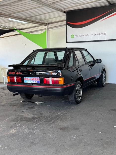 FORD Escort 1.8 4P GUARUJ, Foto 6