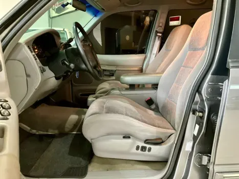 FORD Explorer 4.0 V6 24V XLT AUTOMTICO, Foto 29
