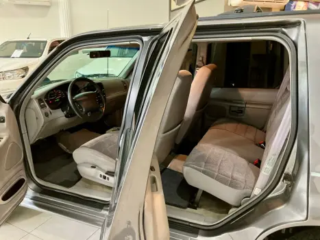 FORD Explorer 4.0 V6 24V XLT AUTOMTICO, Foto 11
