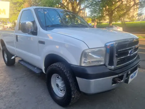 FORD F-250 3.9 4P XL 4X4 CABINE SIMPLES DIESEL, Foto 2