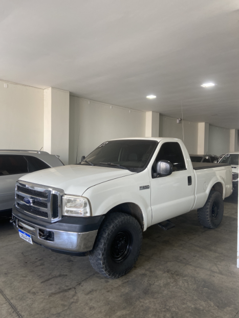 FORD F-250 3.9 XL S SUPER DUTY CABINE SIMPLES DIESEL, Foto 1