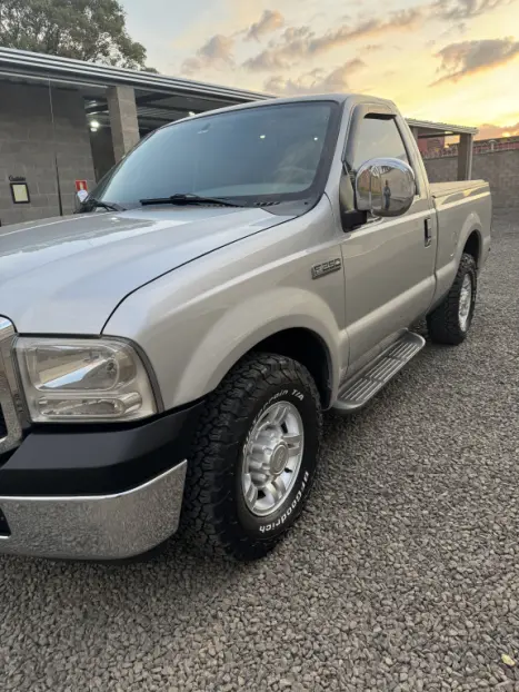 FORD F-250 3.9 XLT SUPER DUTY CABINE SIMPLES DIESEL, Foto 11