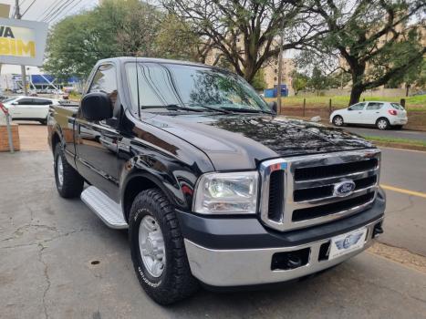 FORD F-250 3.9 XLT SUPER DUTY CABINE SIMPLES DIESEL, Foto 2