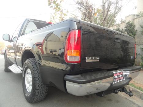 FORD F-250 3.9 XLT SUPER DUTY CABINE SIMPLES DIESEL, Foto 3