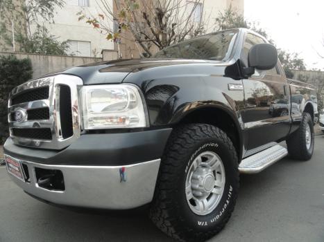 FORD F-250 3.9 XLT SUPER DUTY CABINE SIMPLES DIESEL, Foto 4
