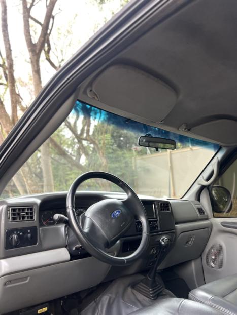 FORD F-250 3.9 XLT SUPER DUTY CABINE SIMPLES DIESEL, Foto 4