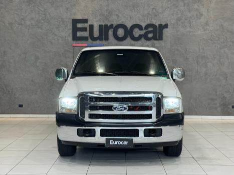 FORD F-250 3.9 XLT SUPER DUTY CABINE SIMPLES DIESEL, Foto 2