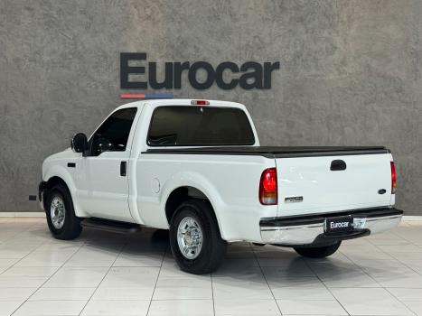 FORD F-250 3.9 XLT SUPER DUTY CABINE SIMPLES DIESEL, Foto 4