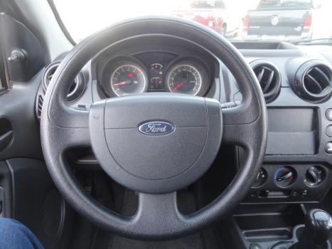 FORD Fiesta Hatch 1.6 4P FLEX, Foto 8