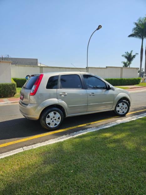 FORD Fiesta Hatch 1.6 4P FLEX, Foto 8