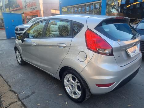 FORD Fiesta Hatch 1.6 16V 4P SE FLEX, Foto 5