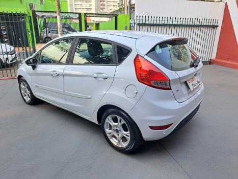 FORD Fiesta Hatch 1.6 4P SEB FLEX, Foto 6