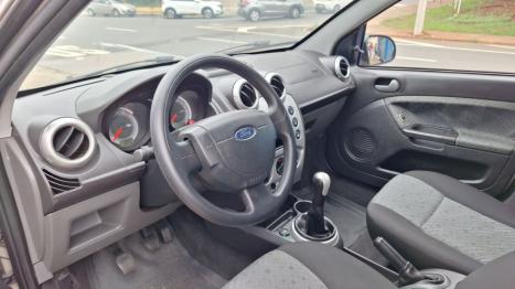 FORD Fiesta Hatch 1.6 4P CLASS FLEX, Foto 9