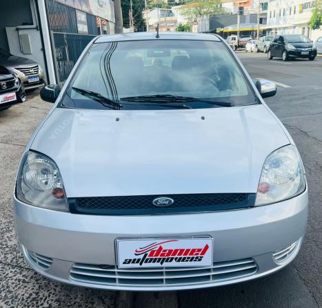 FORD Fiesta Hatch 1.6 4P FLEX, Foto 2