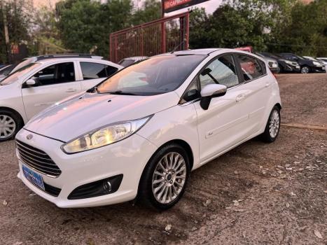 FORD Fiesta Hatch 1.6 16V 4P FLEX TITANIUM PLUS POWERSHIFT AUTOMTICO, Foto 9