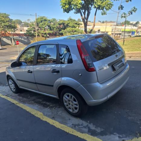 FORD Fiesta Hatch 1.6 4P ROCAM FLEX, Foto 6