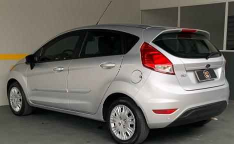 FORD Fiesta Hatch 1.6 4P SE PLUS FLEX, Foto 6
