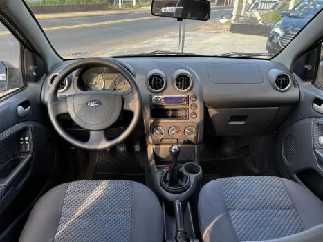FORD Fiesta Hatch 1.6 4P ROCAM FLEX, Foto 9