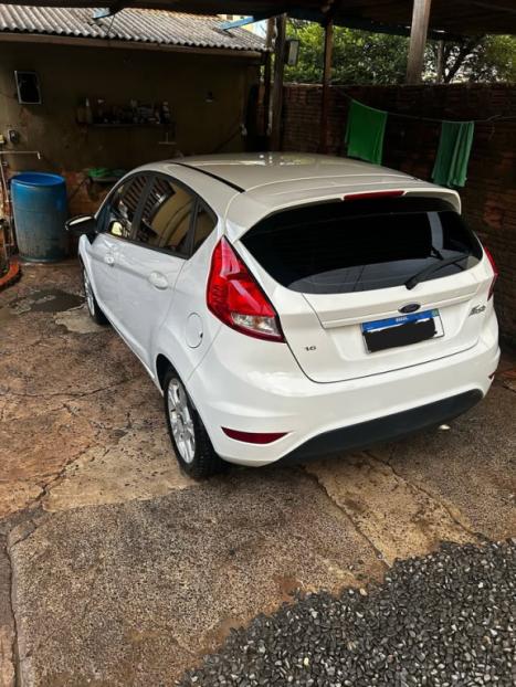 FORD Fiesta Hatch 1.6 4P SE FLEX, Foto 2