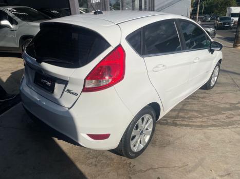 FORD Fiesta Hatch 1.6 4P SE FLEX, Foto 6